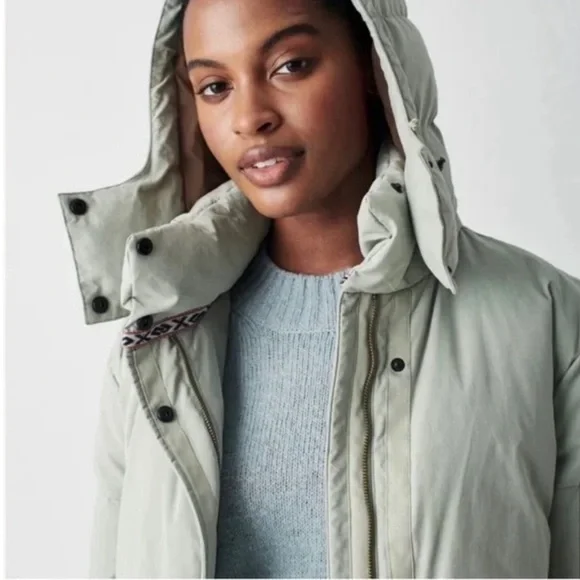 NWT Faherty Chalet Puffer Coat in Sage Green- Multiple Sizes Available - Picture 3 of 16